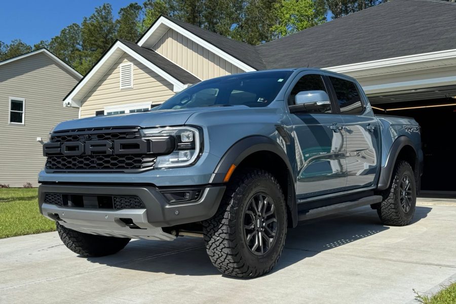 Careful exterior hand wash with detailed wheel and tire cleaning in Dayton, Kentucky