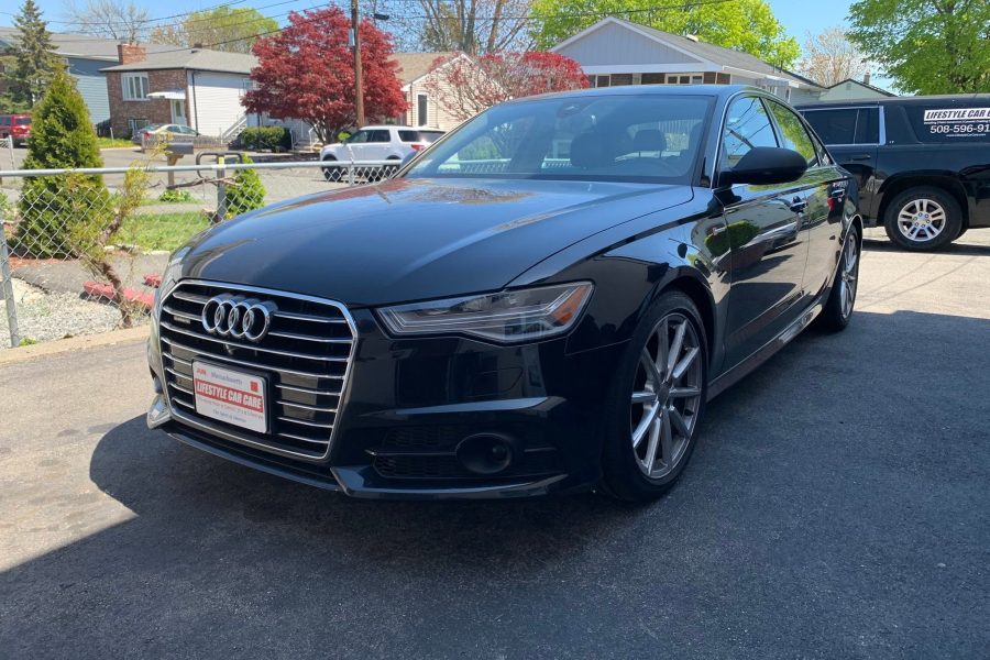 Exterior car detailing and hand washing in Gulfport, Florida