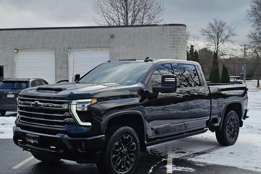 Ultimate Mobile Detailing technician providing convenient driveway car care in Lake Ronkonkoma, New York